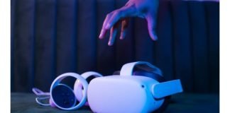 VR Goggles